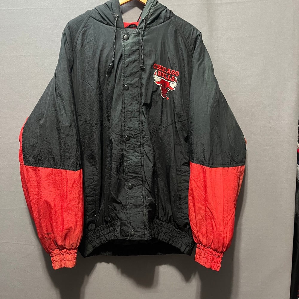 Vintage Chicago Bulls Competitor NBA Jacket XL Black Red Hooded Windbreaker Dist